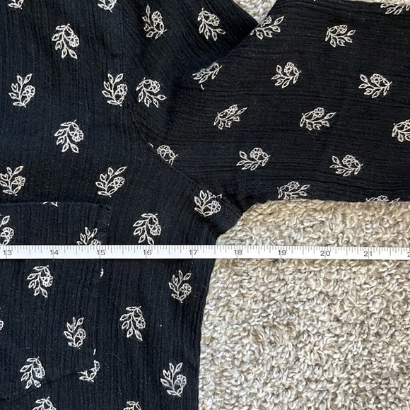 Tunic - Picture 6 of 9